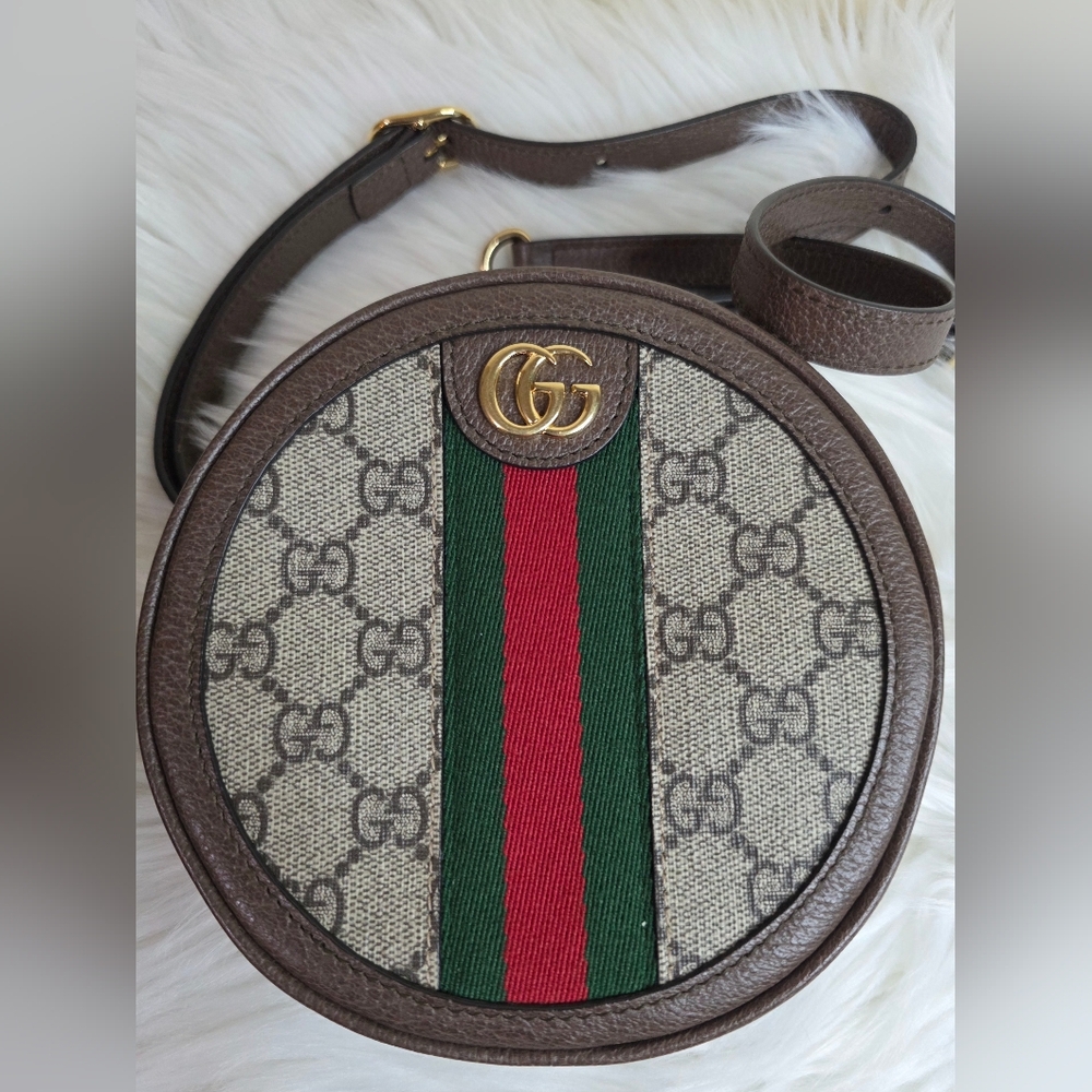 ❌SOLD❌ 🔥Gucci Round Backpack🔥 - Picture 3 of 16